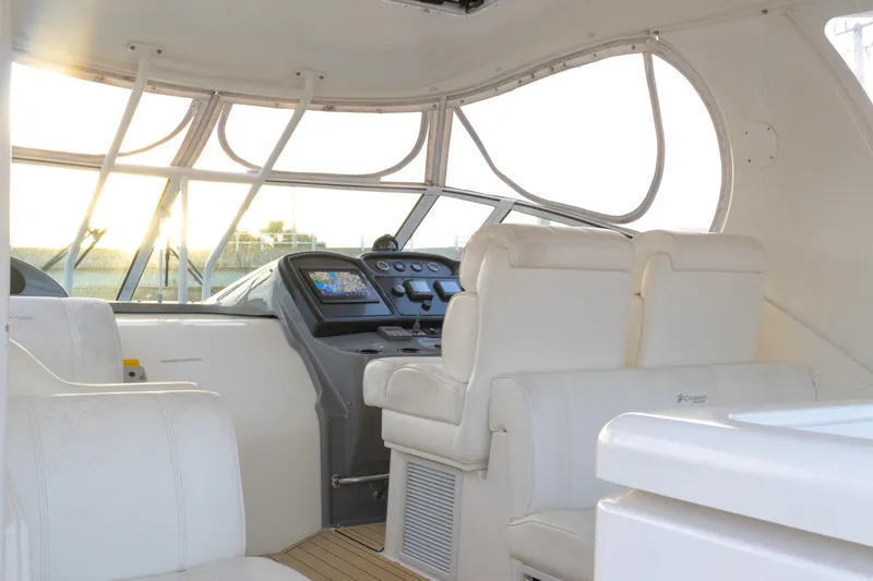 Slide: The Image of Cruisers 415 Express Motoryacht 2006 - 22