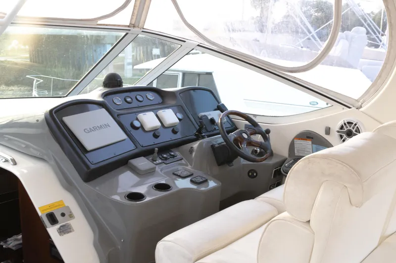 Slide: The Image of Cruisers 415 Express Motoryacht 2006 - 24