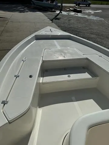 Slide: The Image of 2025 Bulls Bay 2400 boat deck, spacious and sleek design, ideal for fishing and leisure. - 4
