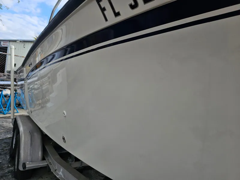 Slide: The Image of 1985 Grady-White 228 Seafarer boat on trailer, side view. - 10