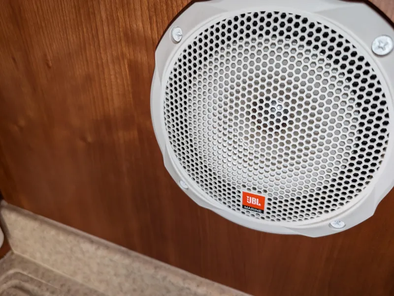 Slide: The Image of Mainship Pilot Sedan 34 - 23