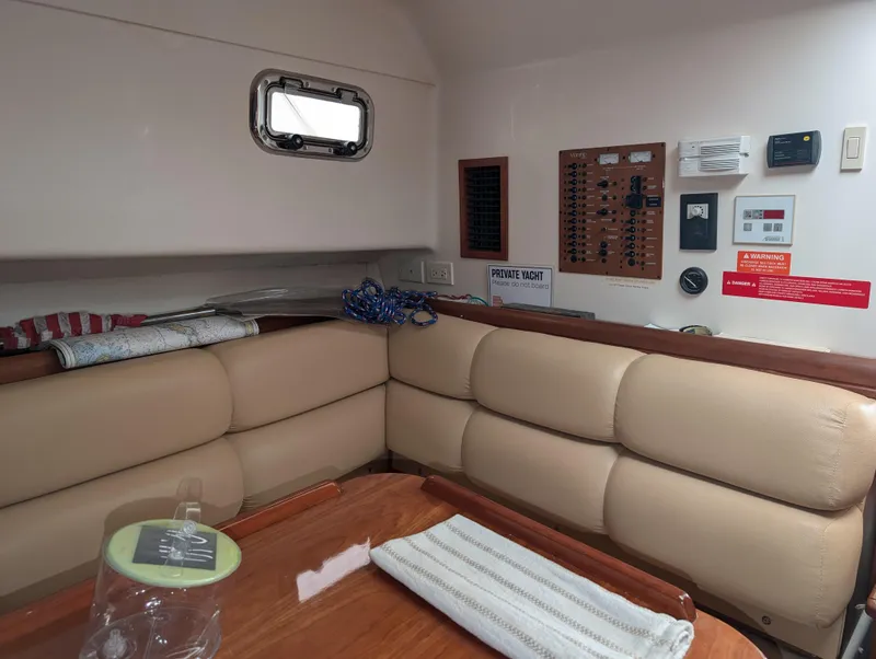 Slide: The Image of Mainship Pilot Sedan 34 - 26