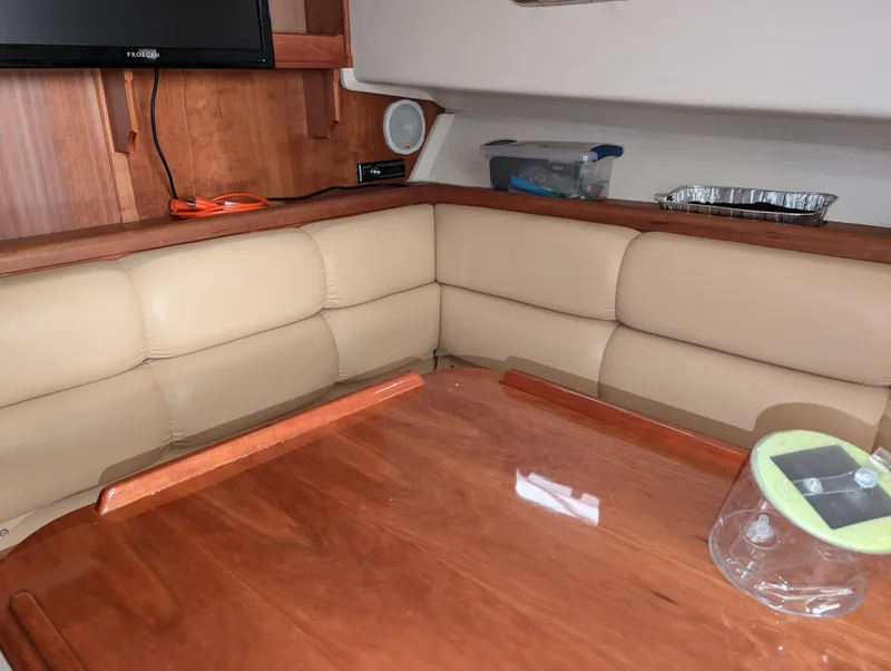 Slide: The Image of Mainship Pilot Sedan 34 - 33