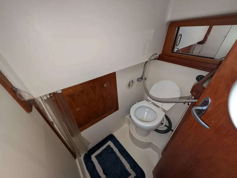 Slide: The Image of Mainship Pilot Sedan 34 - 37