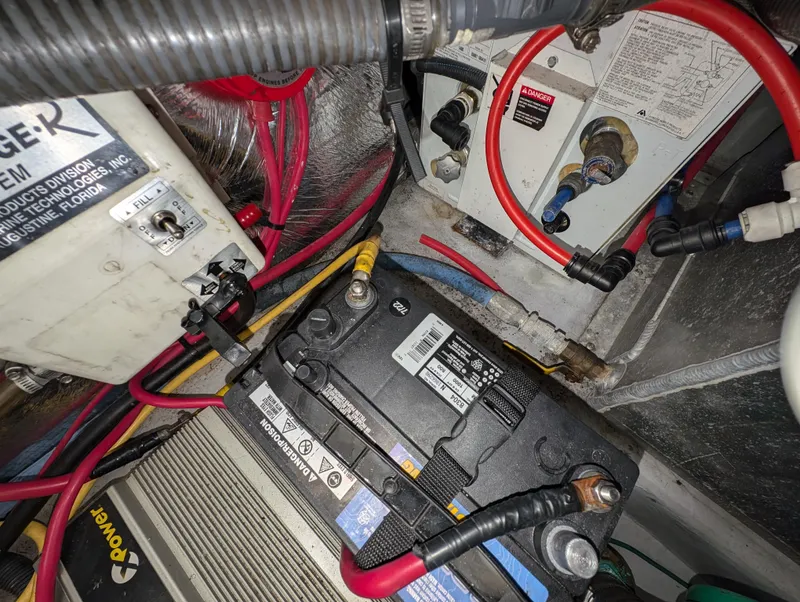 Slide: The Image of Mainship Pilot Sedan 34 - 53