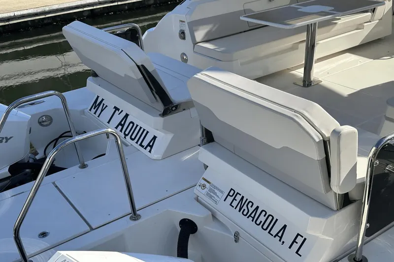 Slide: The Image of Aquila 32 Sport 2023 - 16