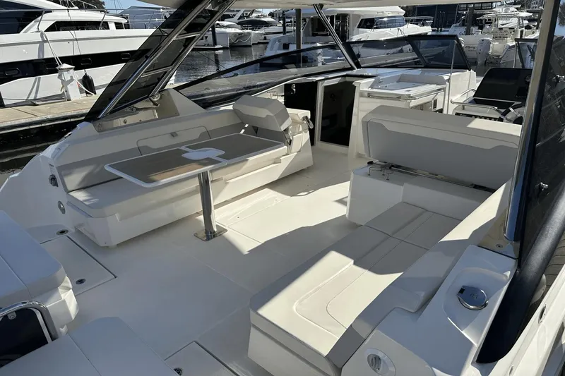 Slide: The Image of Aquila 32 Sport 2023 - 22