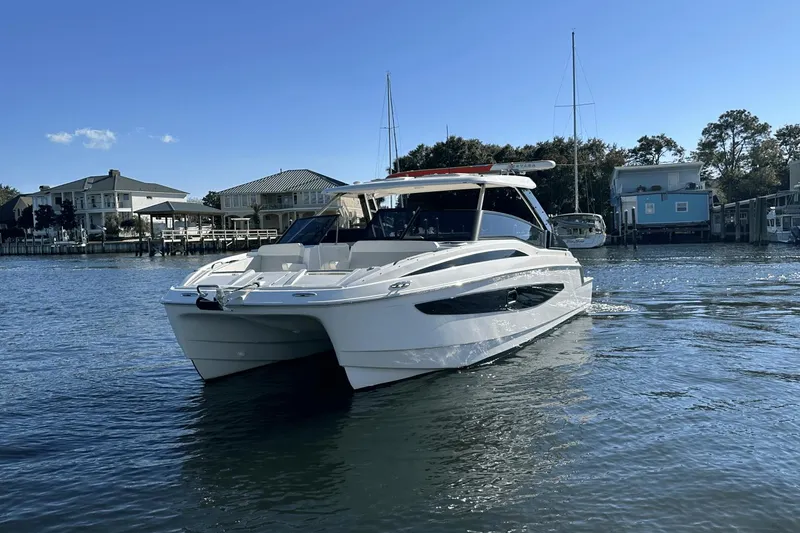 Slide: The Image of Aquila 32 Sport 2023 - 25