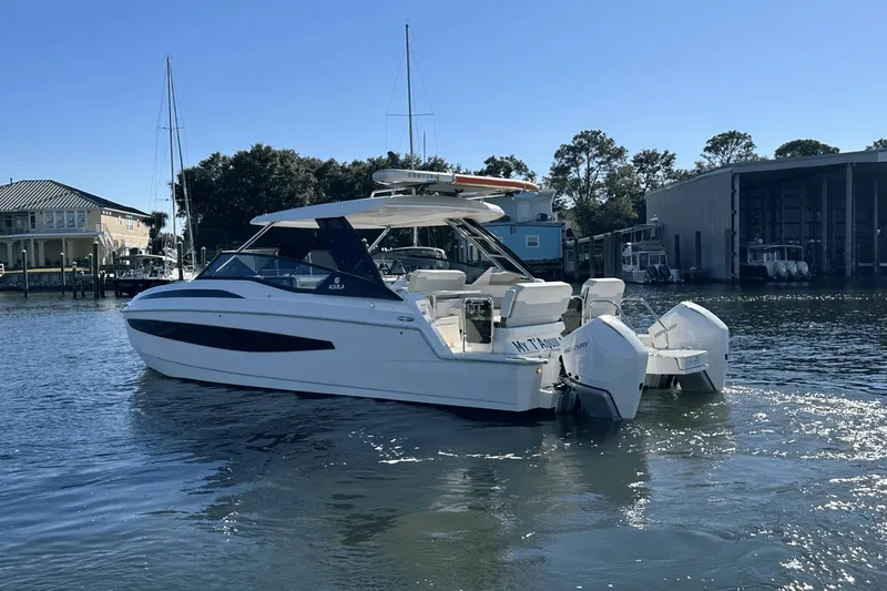 Slide: The Image of Aquila 32 Sport 2023 - 32