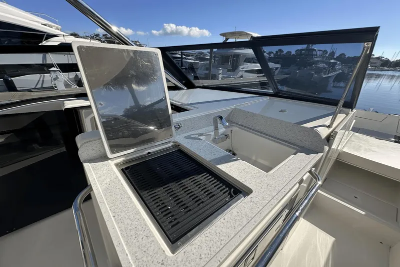 Slide: The Image of Aquila 32 Sport 2023 - 35