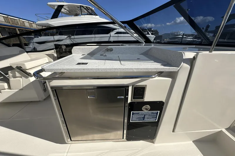 Slide: The Image of Aquila 32 Sport 2023 - 36