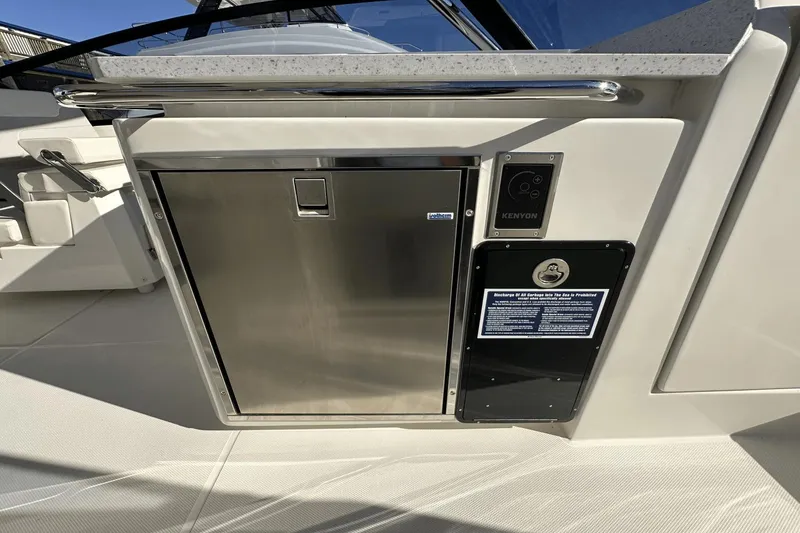 Slide: The Image of Aquila 32 Sport 2023 - 38