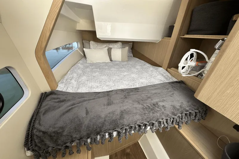 Slide: The Image of Aquila 32 Sport 2023 - 61