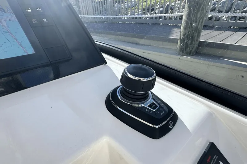 Slide: The Image of Aquila 32 Sport 2023 - 71