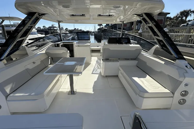 Slide: The Image of Aquila 32 Sport 2023 - 74