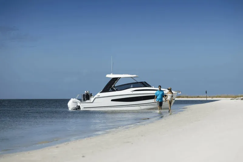 Slide: The Image of Aquila 32 Sport 2023 - 76