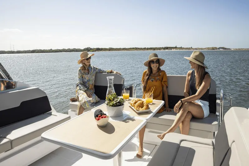 Slide: The Image of Aquila 32 Sport 2023 - 79