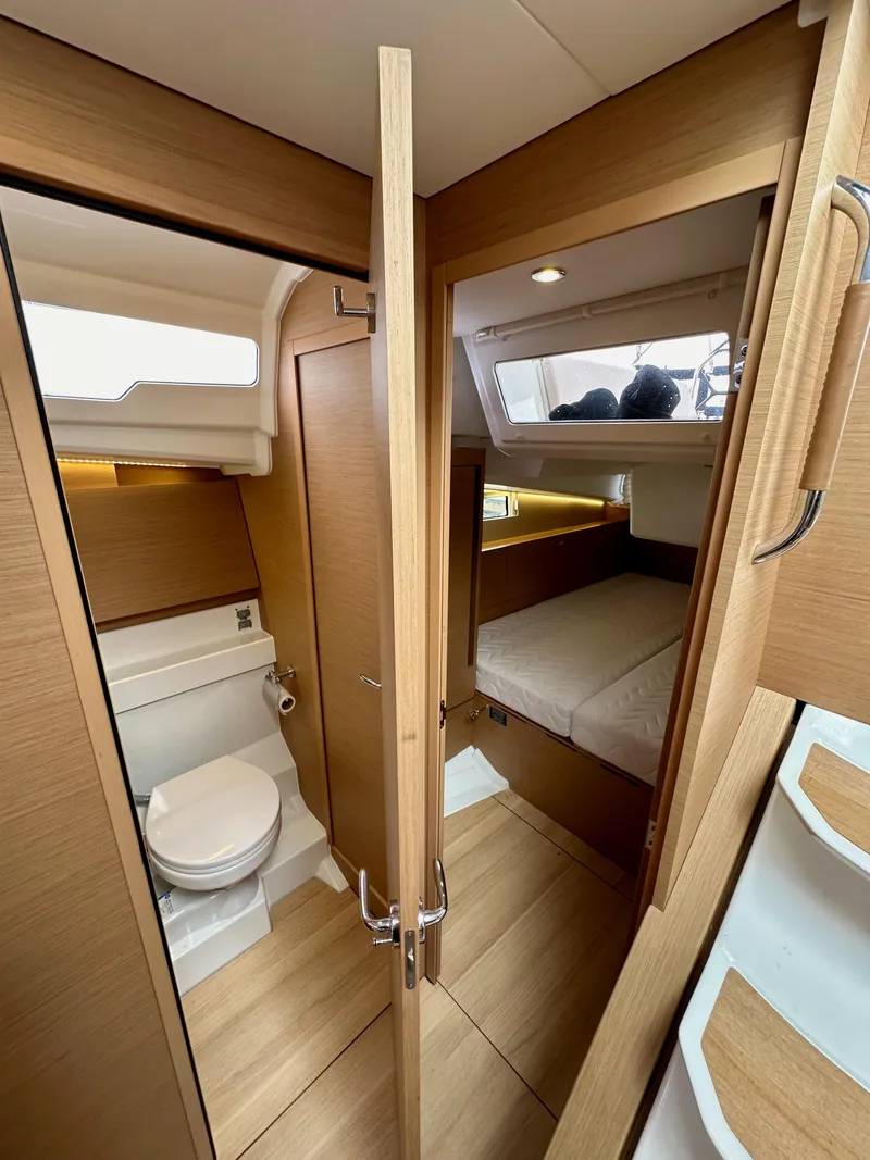 Slide: The Image of Jeanneau Sun Odyssey 490 2020 - 66