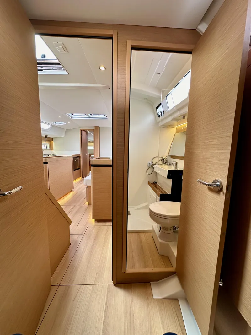 Slide: The Image of Jeanneau Sun Odyssey 490 2020 - 71