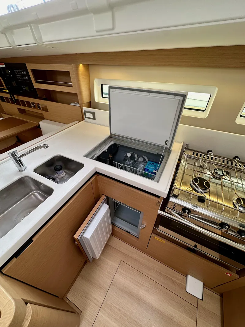 Slide: The Image of Jeanneau Sun Odyssey 490 2020 - 78