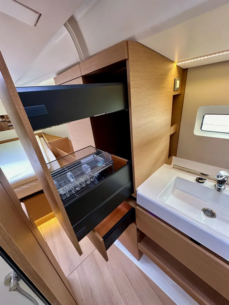Slide: The Image of Jeanneau Sun Odyssey 490 2020 - 92