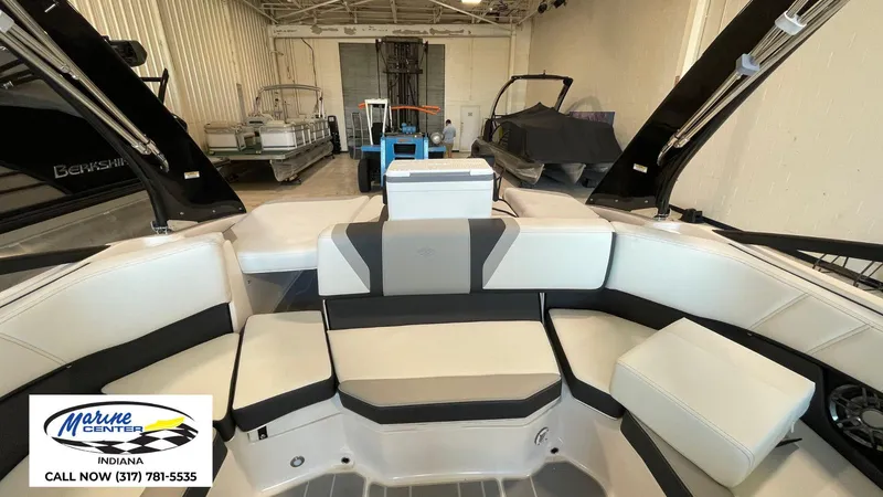 Slide: The Image of Regal 2000 ESX 2025 - 16