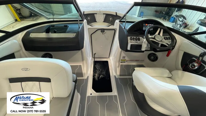 Slide: The Image of Regal 2000 ESX 2025 - 19