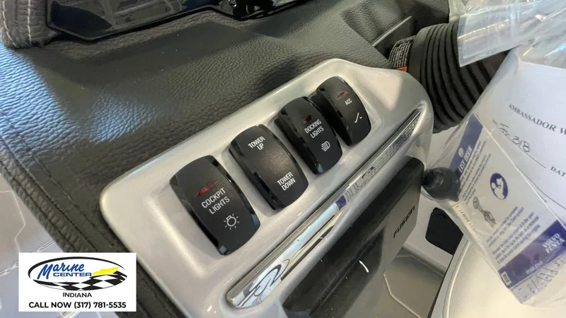 Slide: The Image of Regal 2000 ESX 2025 - 20