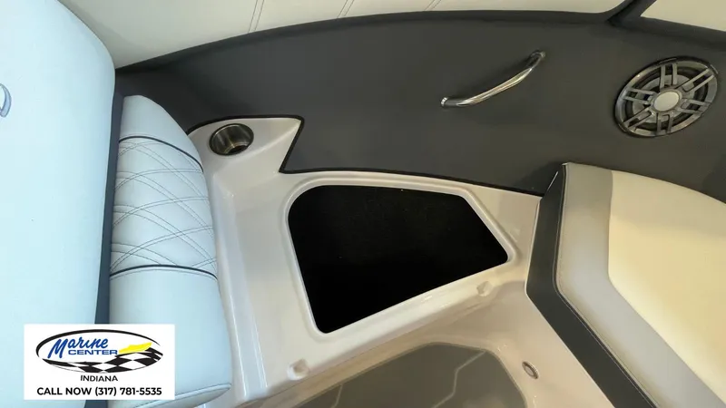 Slide: The Image of Regal 2000 ESX 2025 - 5