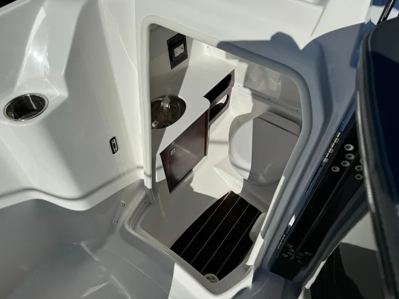 Slide: The Image of Monterey M-65 2018 - 28