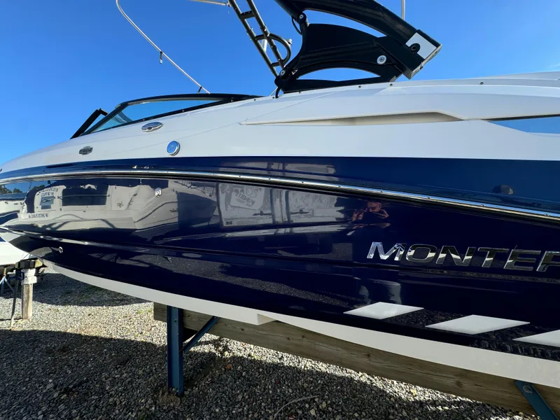 Slide: The Image of Monterey M-65 2018 - 6