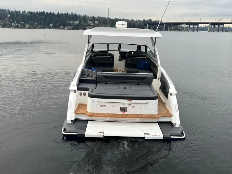 Slide: The Image of Cobalt R35 2025 - 12