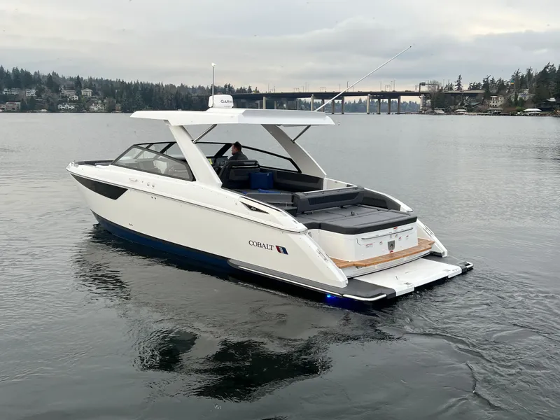 Slide: The Image of Cobalt R35 2025 - 15