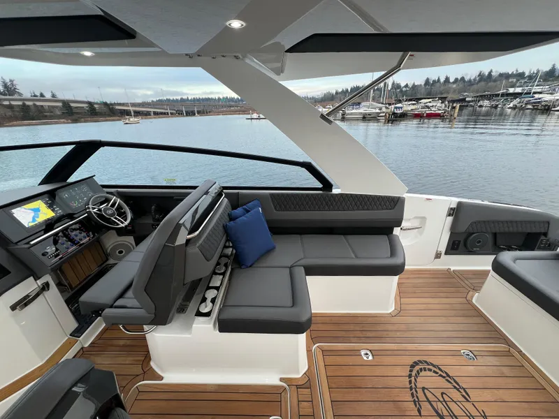 Slide: The Image of Cobalt R35 2025 - 24