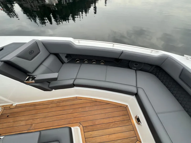 Slide: The Image of Cobalt R35 2025 - 38