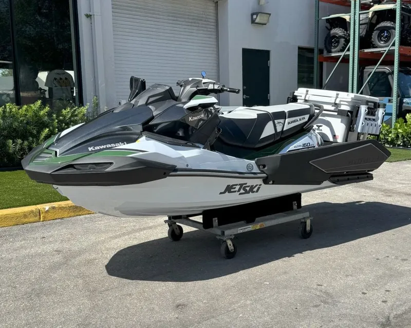 Slide: The Image of Kawasaki Ultra® 160LX-S Angler 2025 - 2