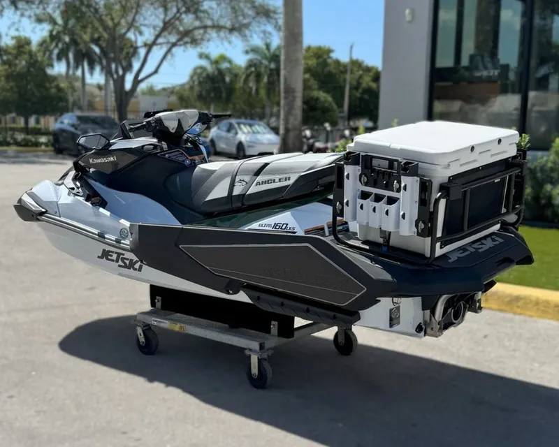 Slide: The Image of Kawasaki Ultra® 160LX-S Angler 2025 - 3
