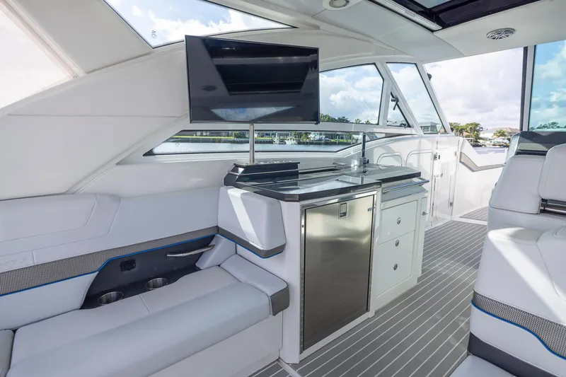 Slide: The Image of Interior of 2019 Formula 430 Super Sport Crossover with sleek seating and modern amenities. - 18