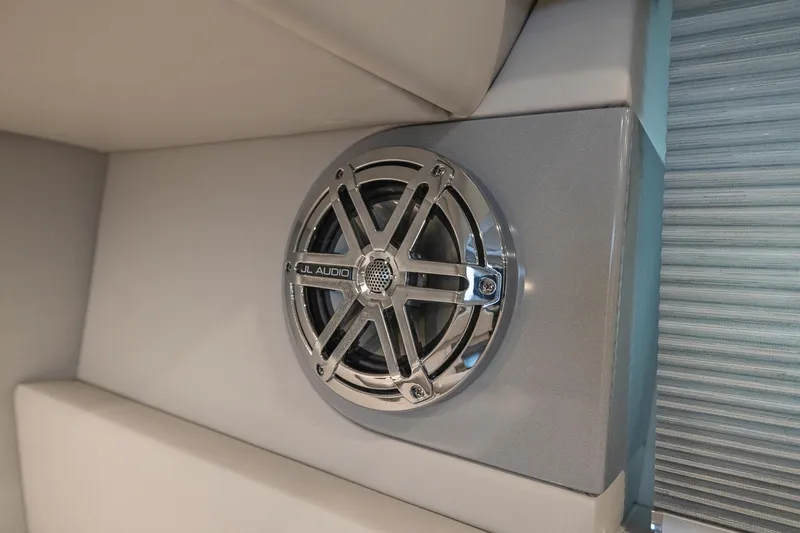 Slide: The Image of Formula 430 Super Sport Crossover 2019 - 58