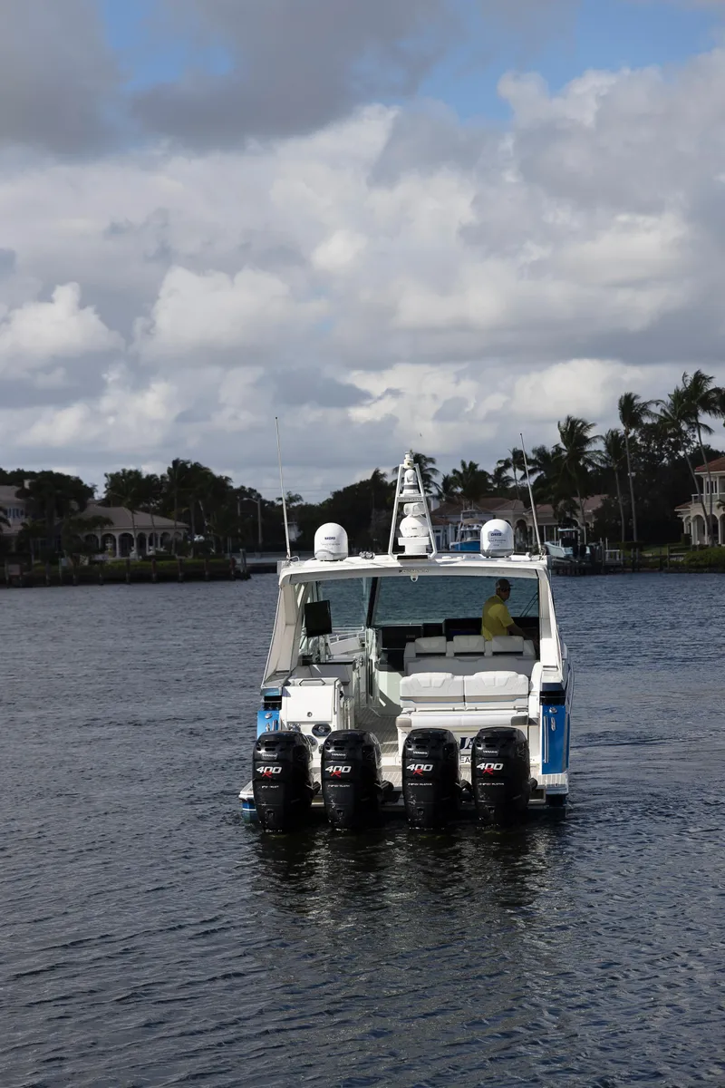 Slide: The Image of Formula 430 Super Sport Crossover 2019 - 82