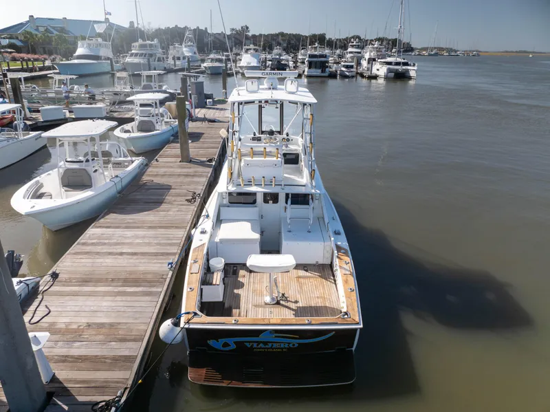 Slide: The Image of Bertram 31 Viajero- Profile - 21