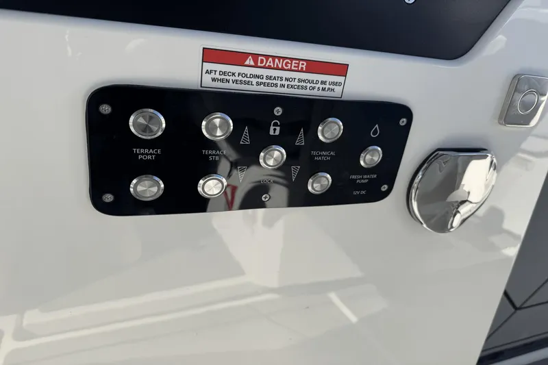 Slide: The Image of Saxdor 320 GTO 2025 - 19