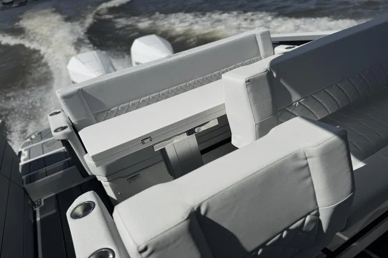 Slide: The Image of Saxdor 320 GTO 2025 - 21