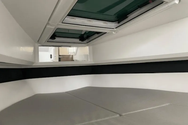 Slide: The Image of Saxdor 320 GTO 2025 - 28