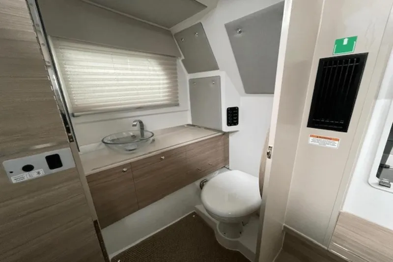 Slide: The Image of Saxdor 320 GTO 2025 - 31