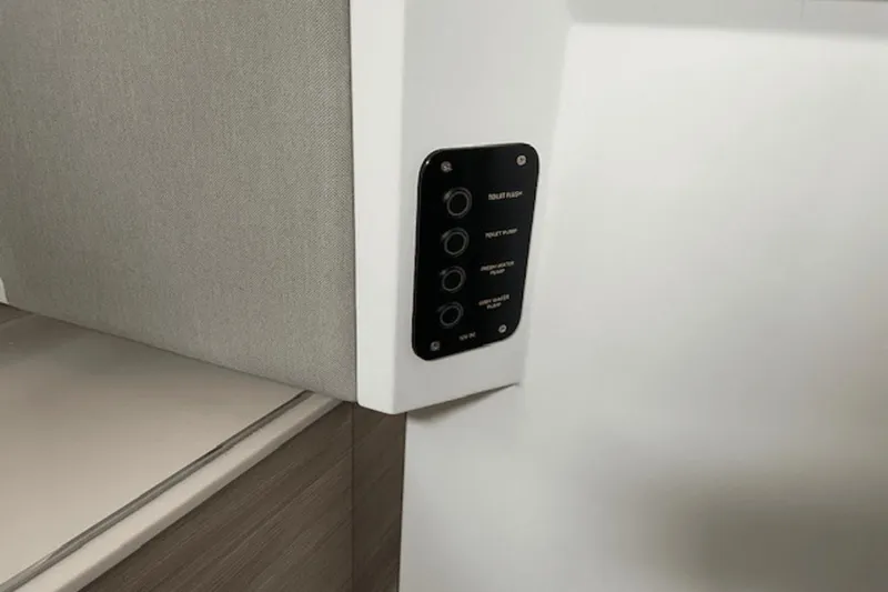 Slide: The Image of Saxdor 320 GTO 2025 - 34