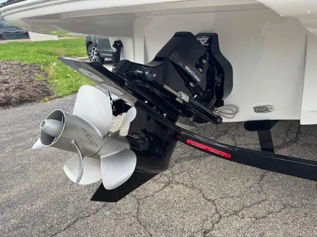 Slide: The Image of 2025 Crownline 280 SS boat propeller and outdrive on display. - 3