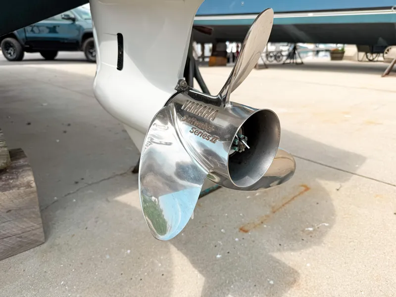 Slide: The Image of Propeller of 2022 Pursuit S 328 Sport boat on display. - 41