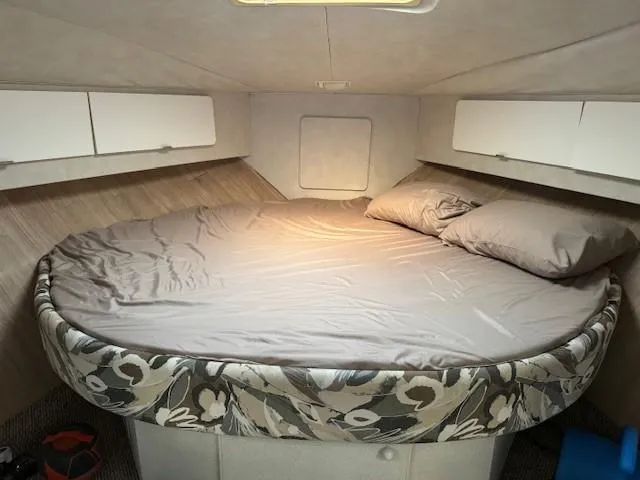 Slide: The Image of Silverton Express Cruiser 1993 - 8