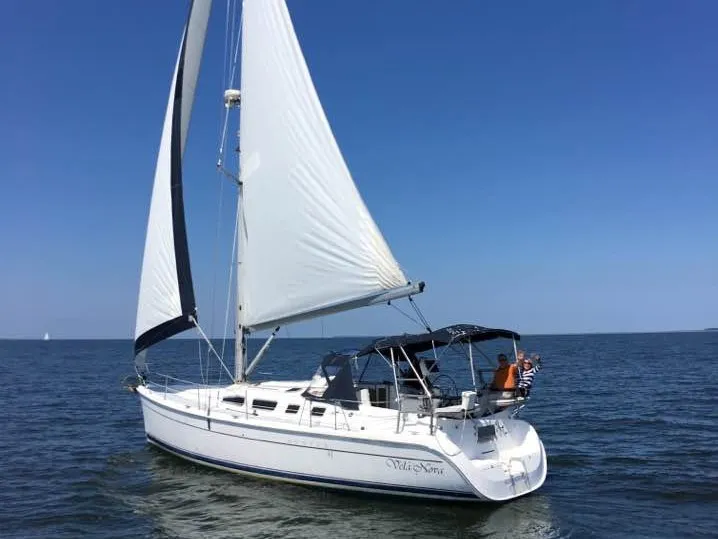 The Image of 2005 Hunter 41AC - Catherine Alease - 0